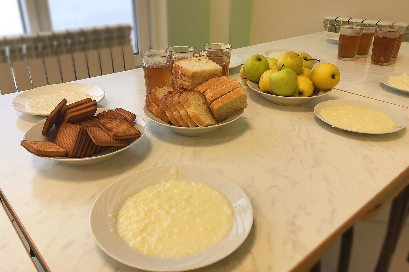 Бесплатное горячее питание.